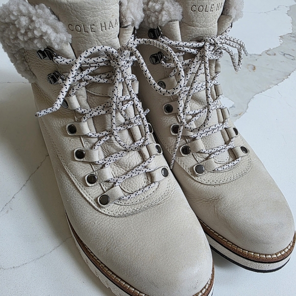 Cole Haan Cream Winter Boots with Sherpa Lining Size 9.5 B Excellent condition. - Picture 6 of 6